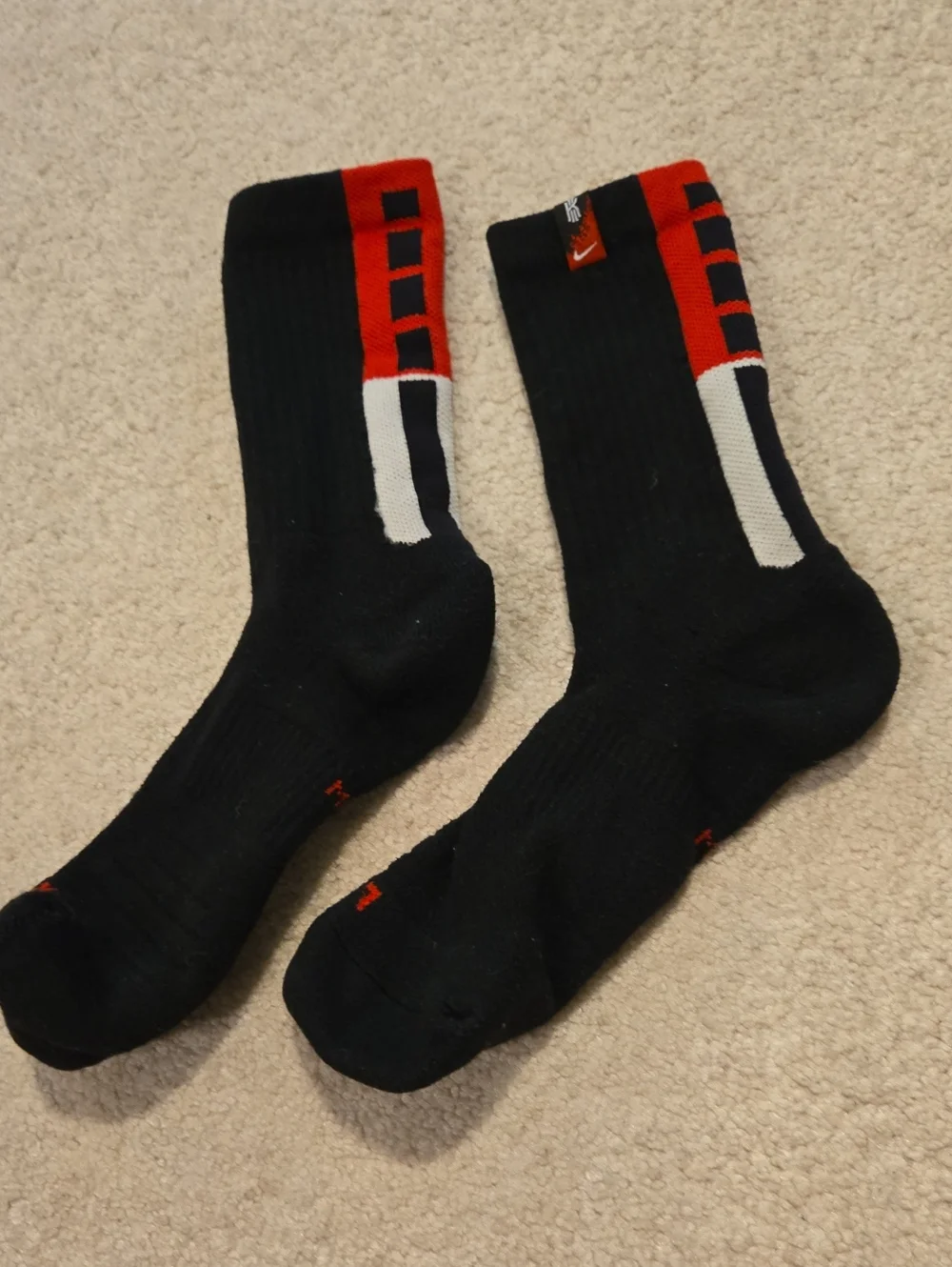 Kyrie Nike Elite Socks Adult Medium